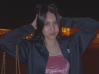 View DaisyHedley Fuck Vids and Pics