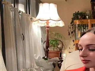 View KarenCat Fuck Vids and Pics