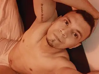 View MichaelValder Fuck Vids and Pics