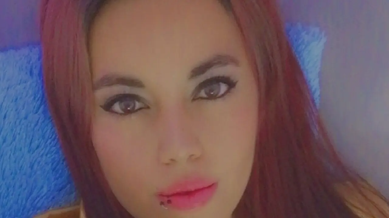 View NahomyZan Fuck Vids and Pics