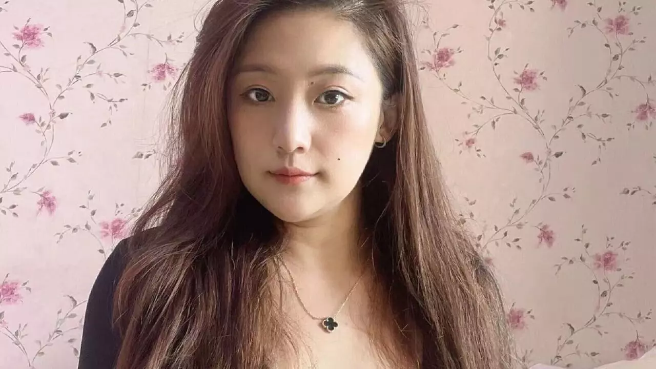 View QiqiJohn Fuck Vids and Pics